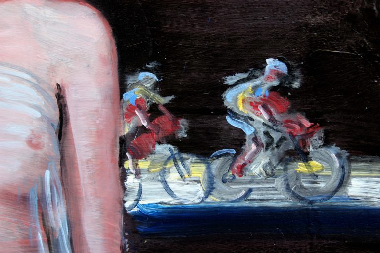 Détail — Le dimanche, son mari fait du vélo avec des copains.