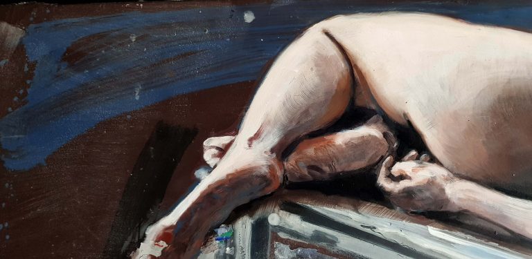 Détail — Parfois, elle songe au fait que son premier amour rédempteur avait déjà été un fiasco métaphysique.